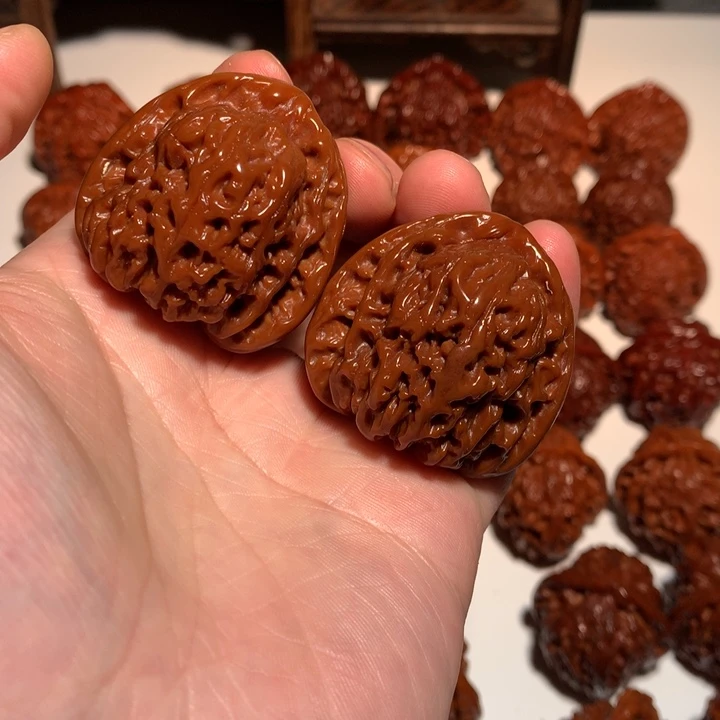 简***.吊坠桃核南疆石18WCH#00#