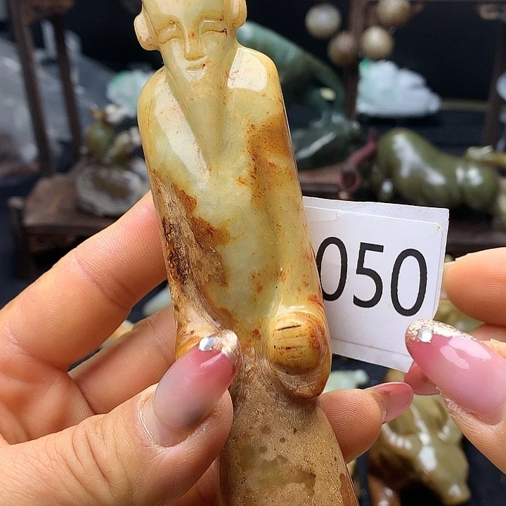 和田玉未镶嵌车挂