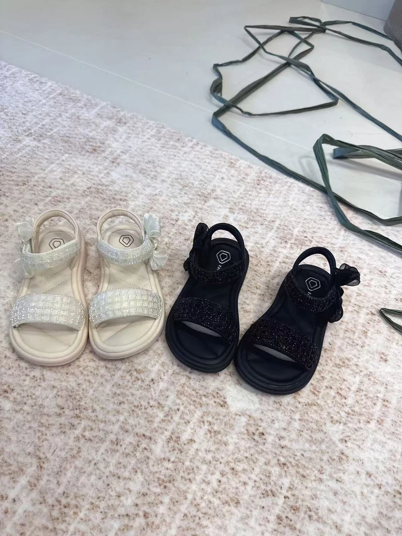 B9095波比儿童时尚百搭双色凉鞋