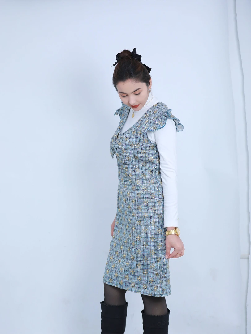 蝴蝶结 V 领粗花呢背心裙 秋冬高级感通勤背心裙