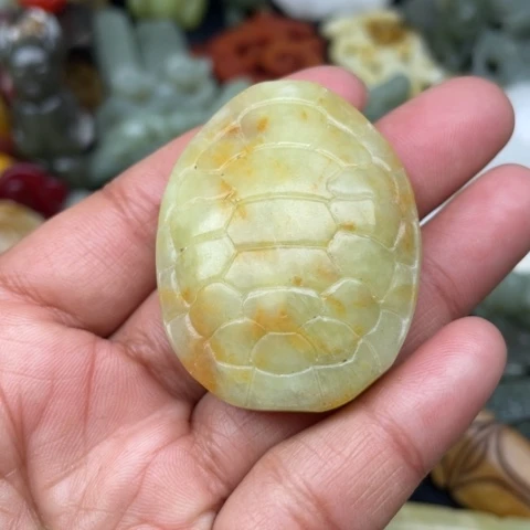 蛇纹石玉颈饰未镶嵌11