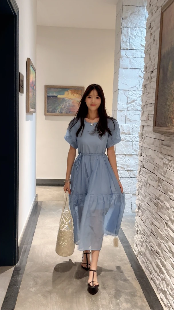 法式度假镂空泡泡袖减龄A字夏季连衣裙