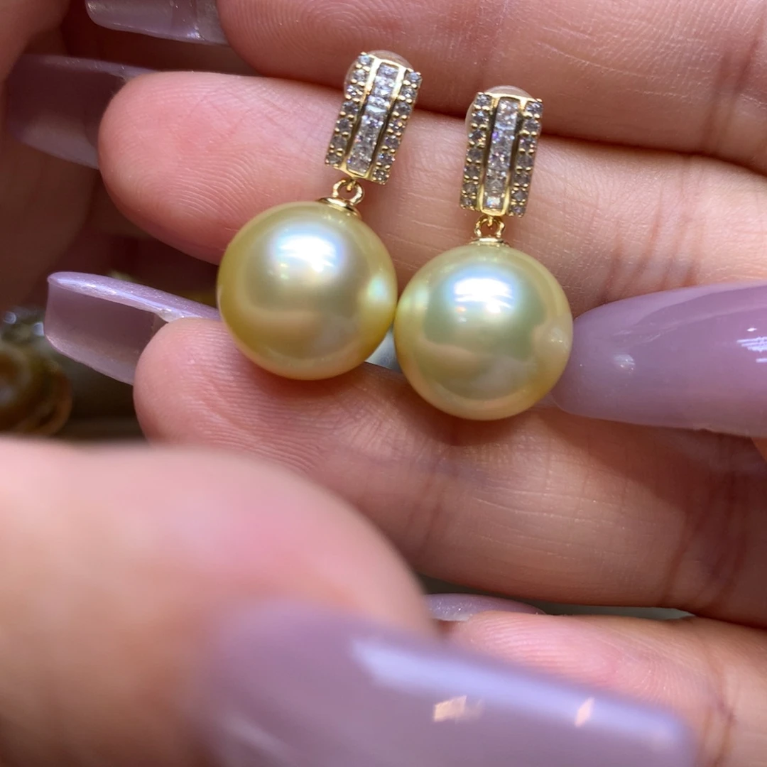 银S925镶嵌耳饰海水珍珠