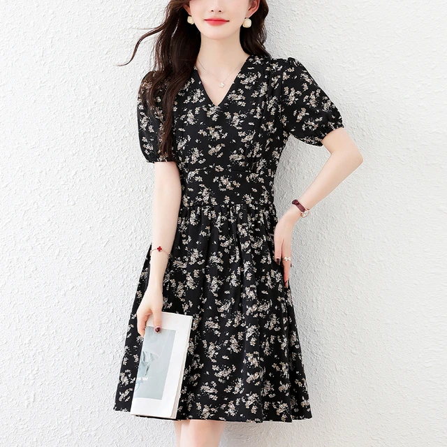 小众女装温婉大方衣服大码女装0025夏新款微胖mm法式赫本风时尚碎