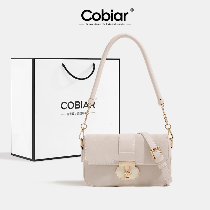 Cobiar爆款蜜桃乌龙小方包2025新款夏天外出小挎包时尚单肩腋下包