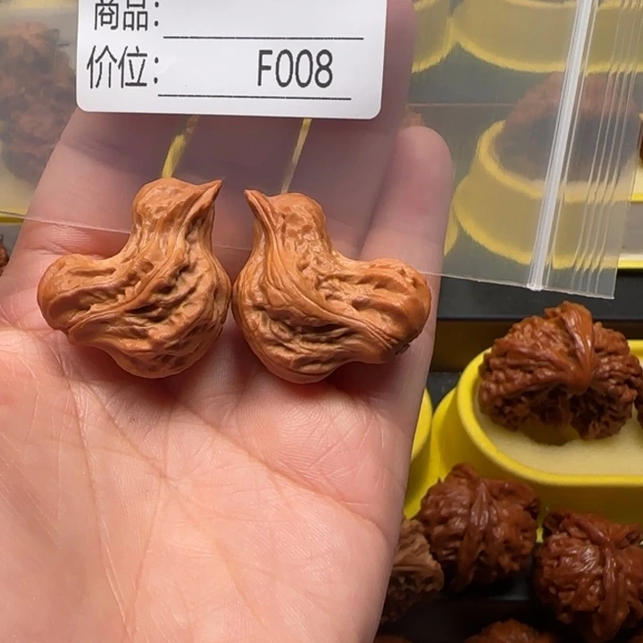 爱***饼文玩核桃吊坠小鸟小鸟