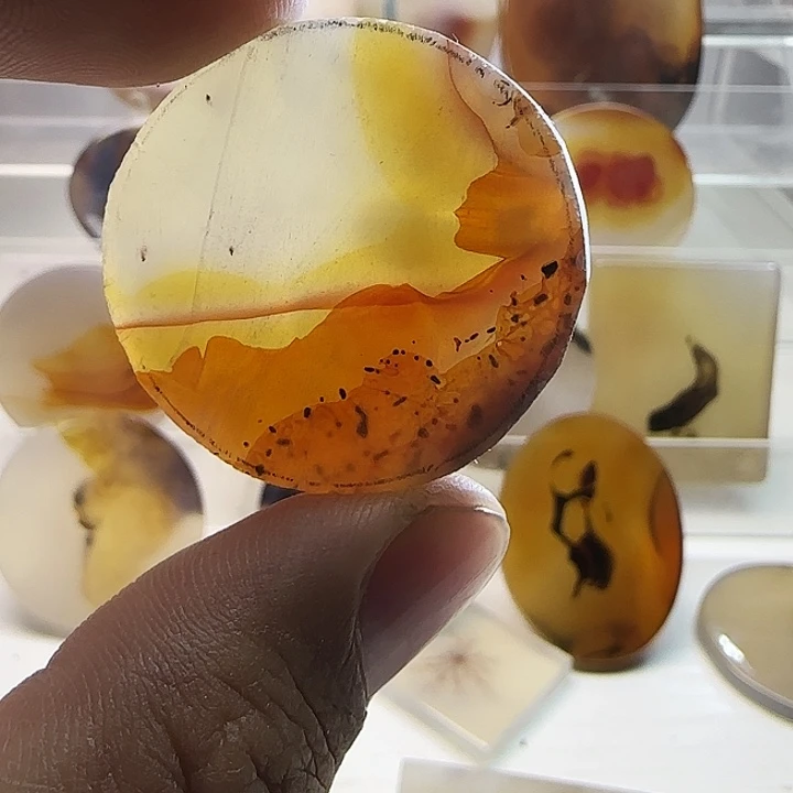 顶***享玛瑙/玉髓未镶嵌珠宝奇石