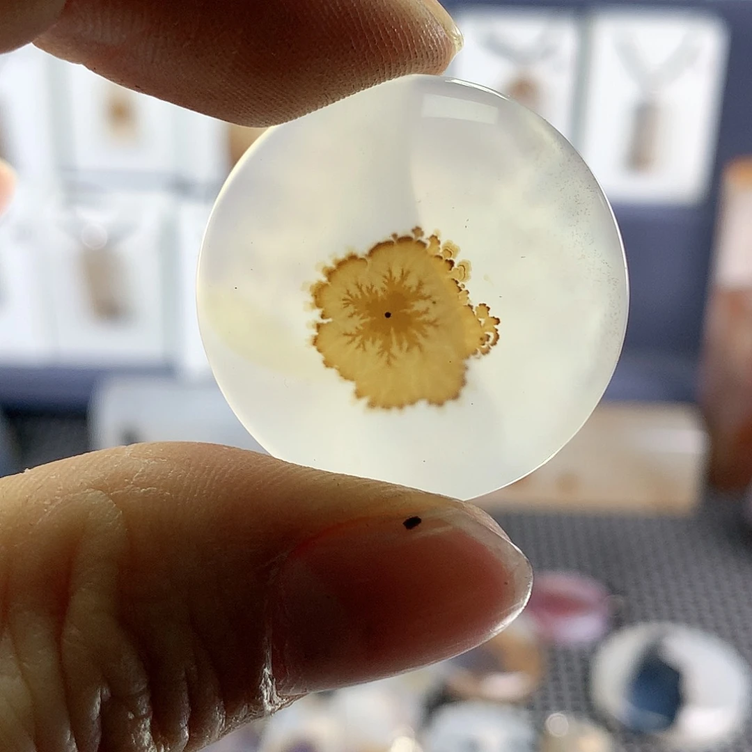 玛瑙/玉髓珠宝奇石未镶嵌东**子