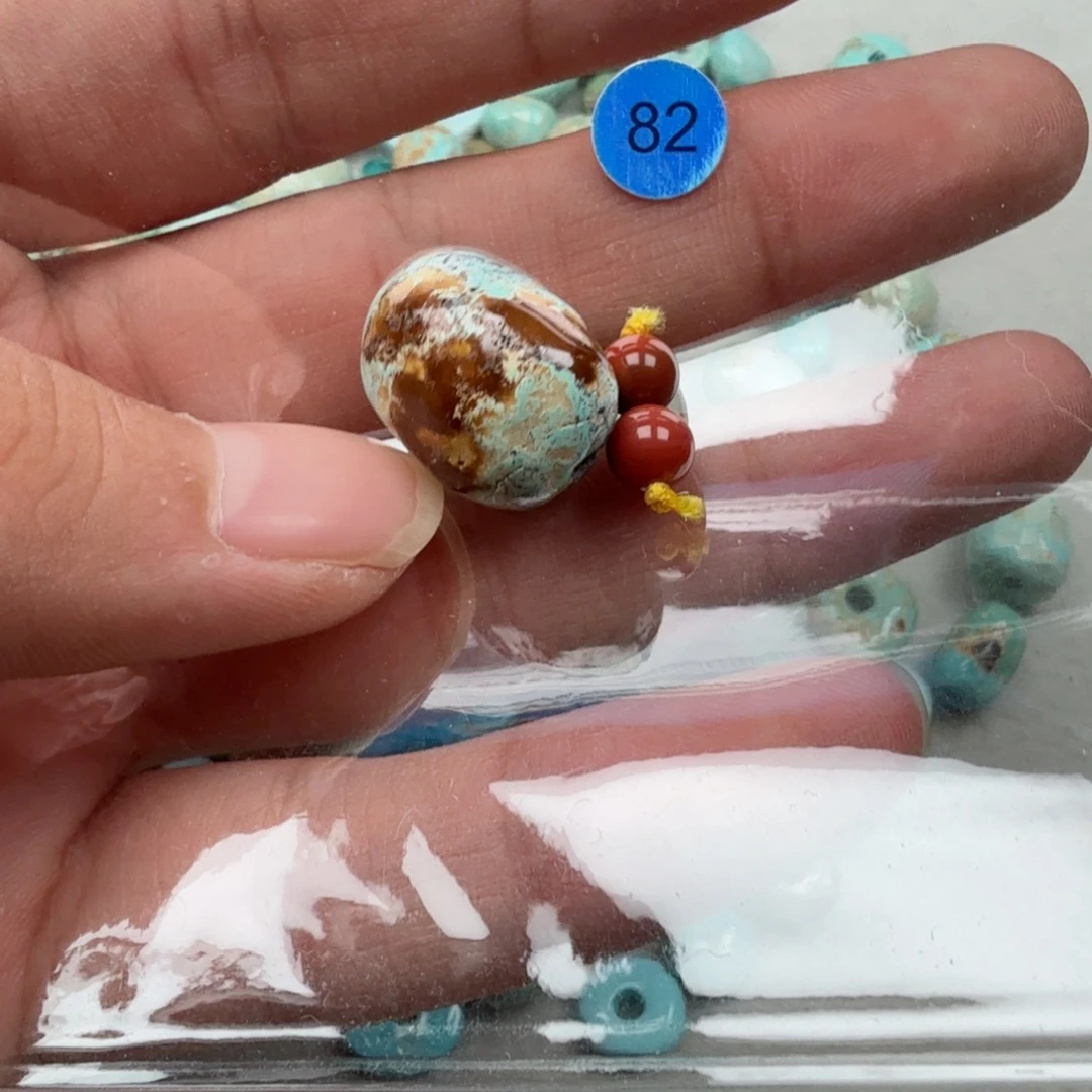南红玛瑙未镶嵌珠宝奇石