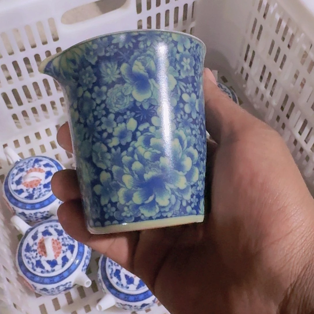 瓷片瑕疵茶具，介意勿拍