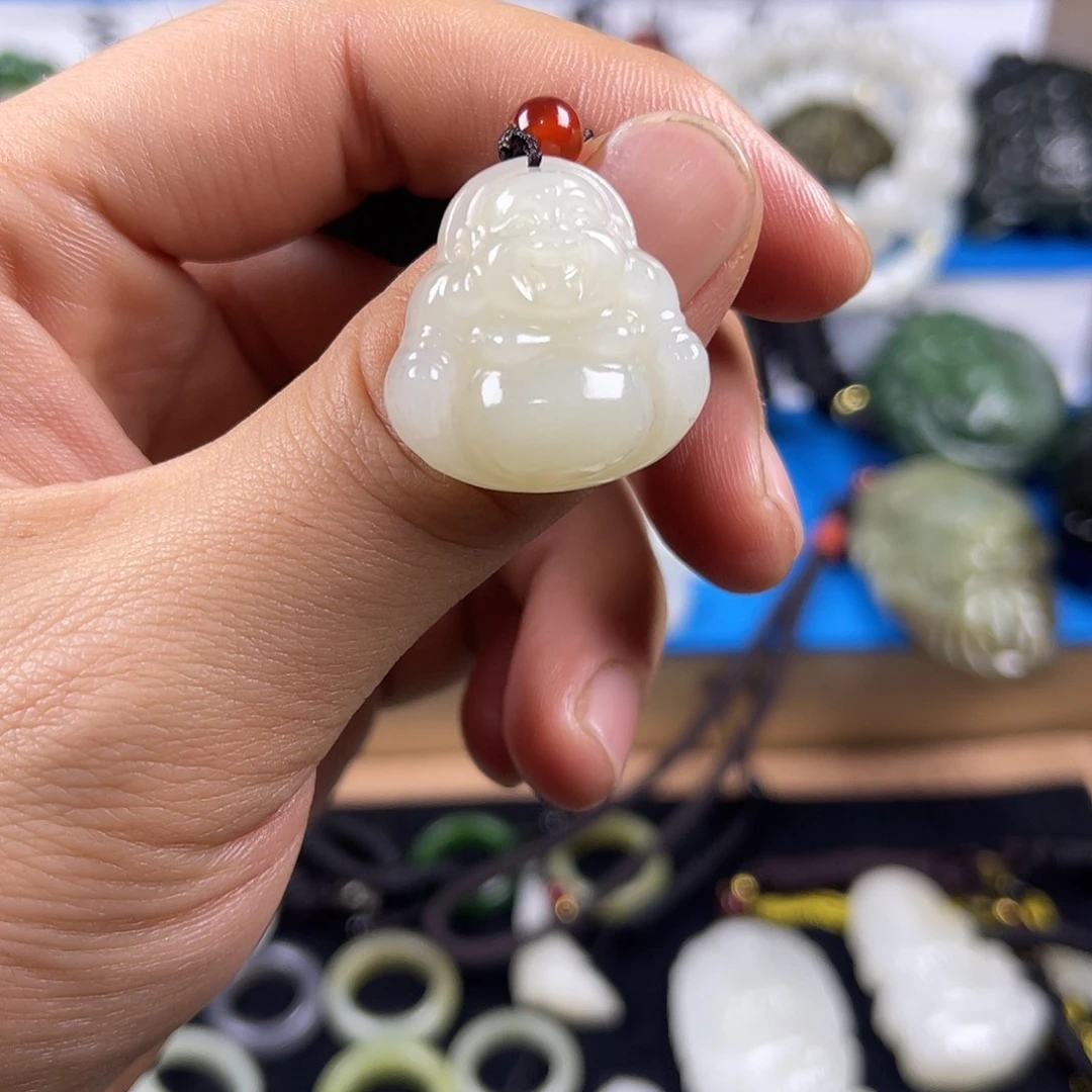 和田玉未镶嵌颈饰新疆和田玉白玉佛公