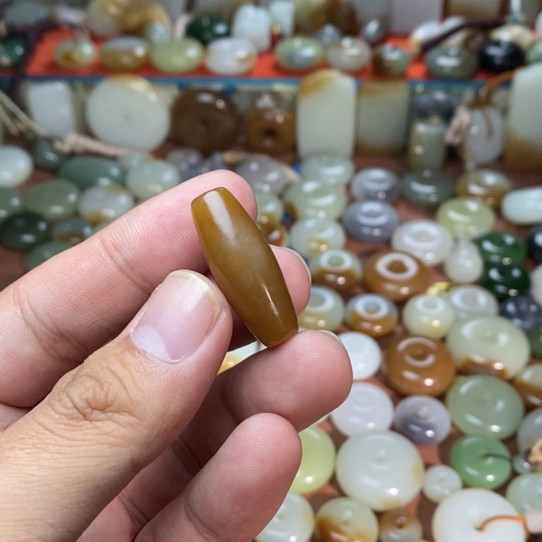 和田玉未镶嵌吊坠(不含链)
