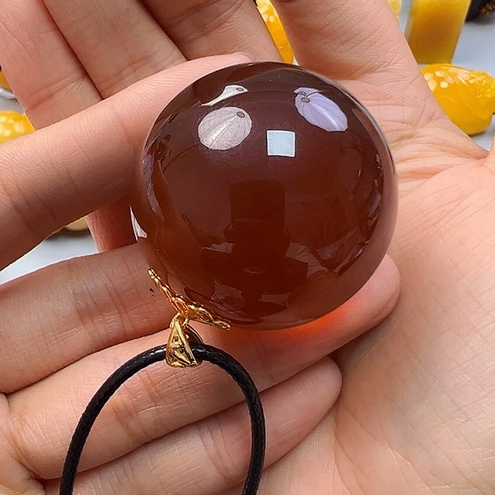 蜜蜡未镶嵌珠宝奇石