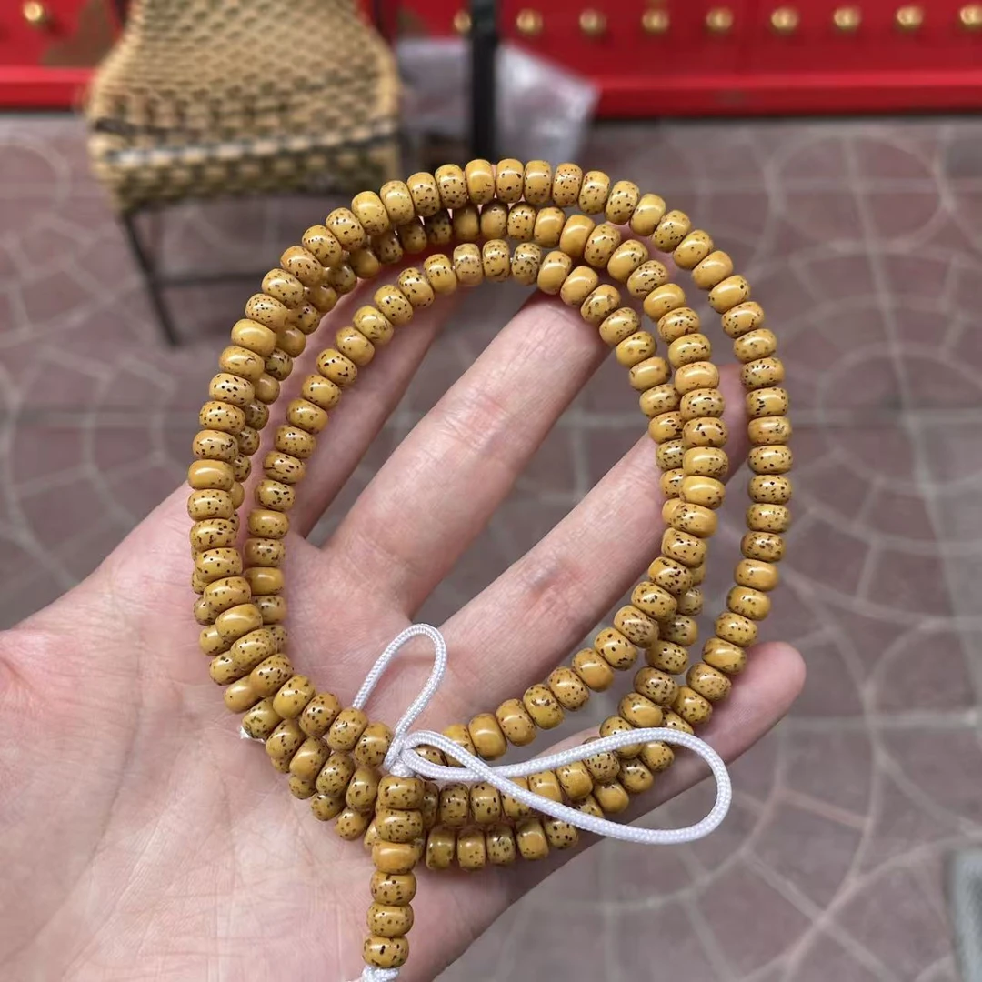 【刘云天专属】L843星月菩提鸡油黄长串6×4mm左右