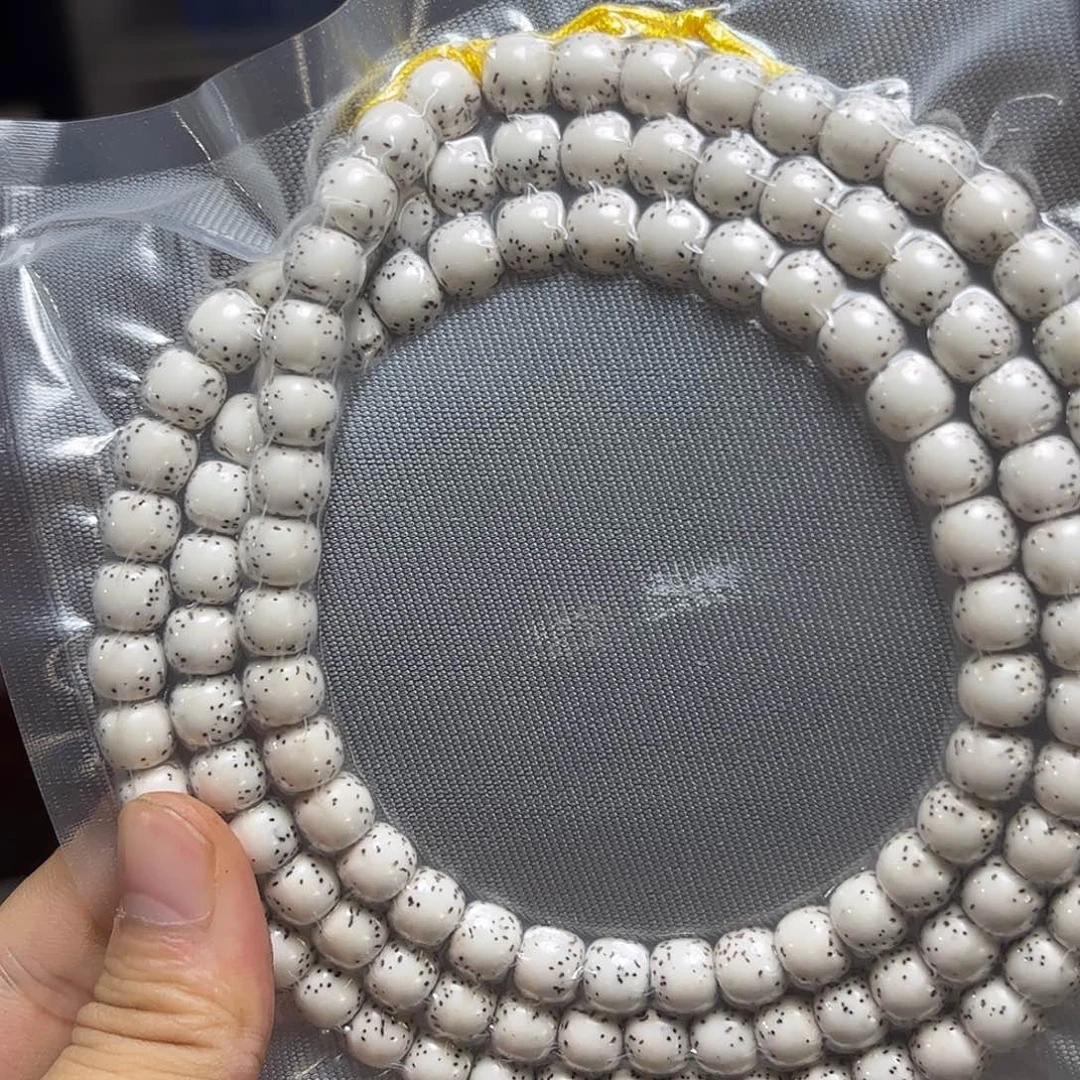 吊坠星月菩提488。