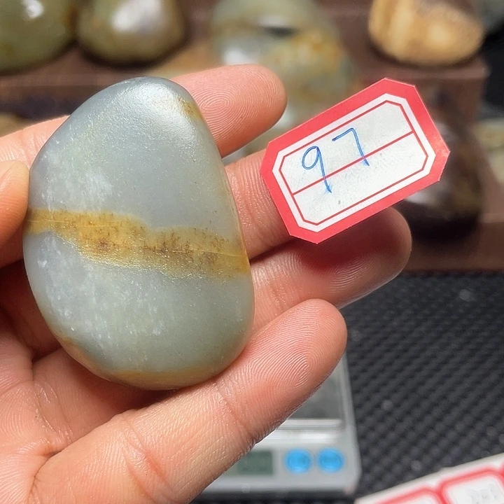 未镶嵌和田玉挂件97