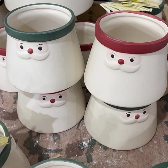 多肉绿植陶瓷花盆9.9包邮，有孔，随机