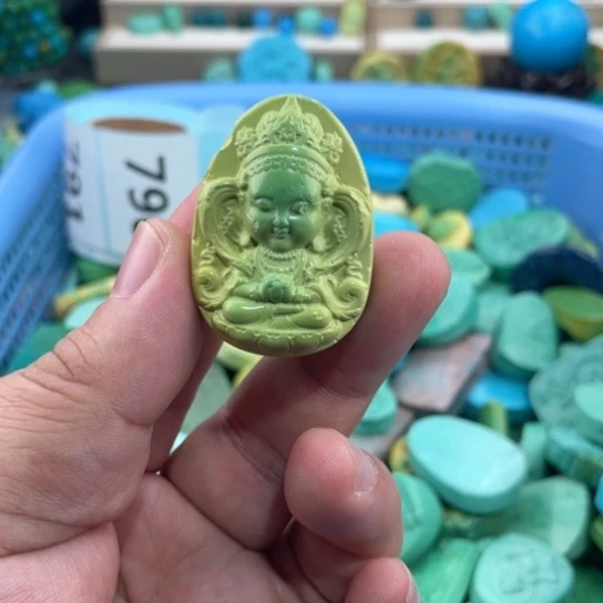 未镶嵌菱锰矿珠宝半成品