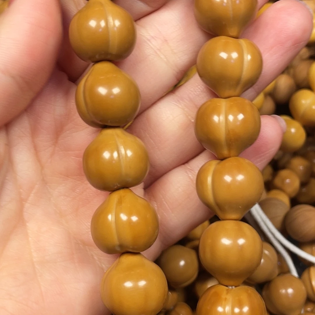 木烟*全品屁桃15➕。