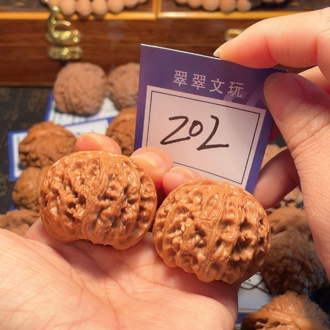 桃核把件202号苹果园4.1