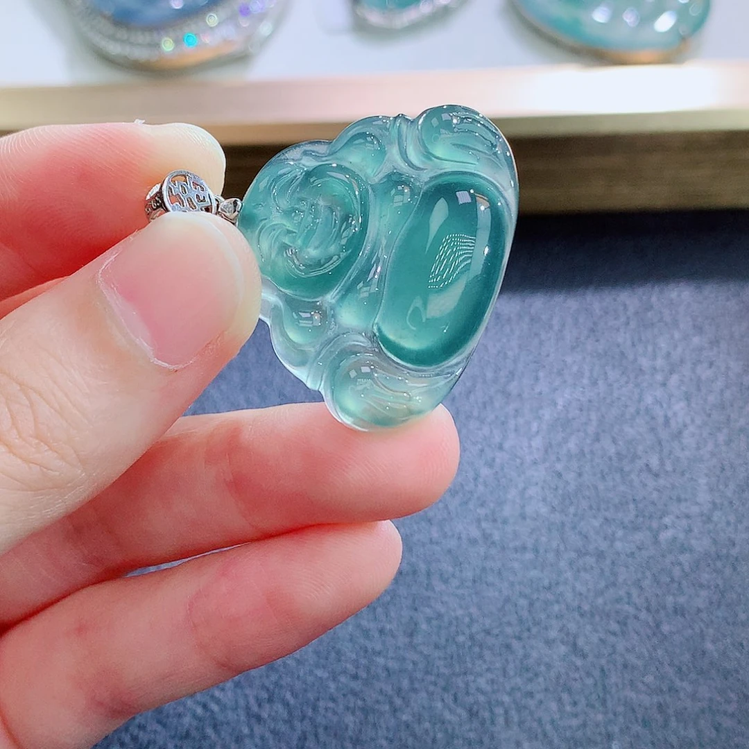 颈饰未镶嵌翡翠翡翠