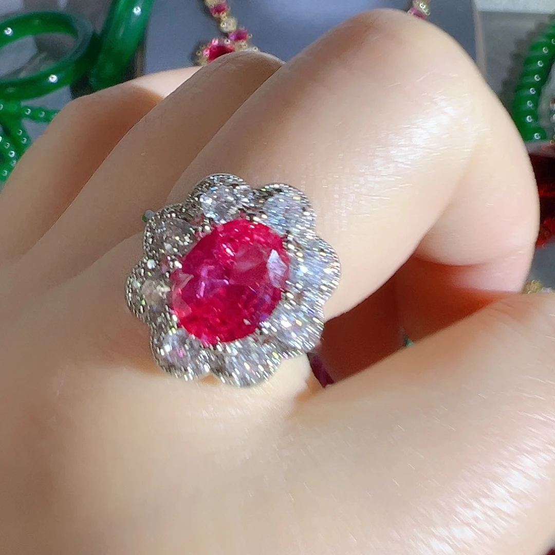 花岗石钨合金红色蓝色吊坠