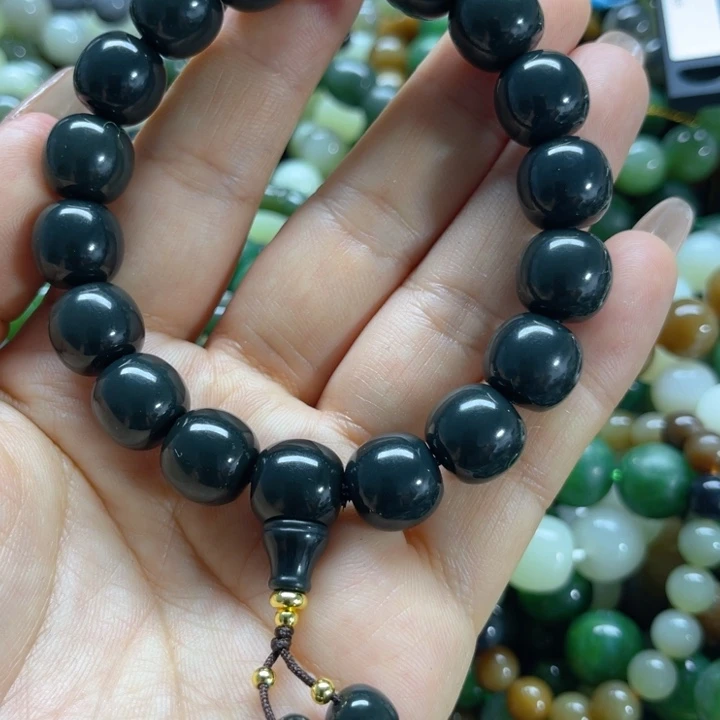 手链未镶嵌和田玉