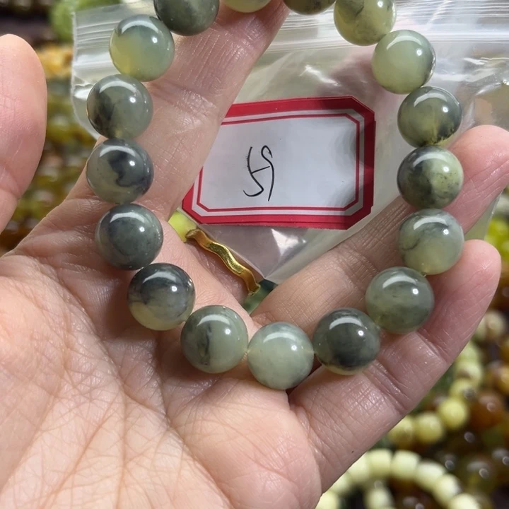 蛇纹石玉未镶嵌手链
