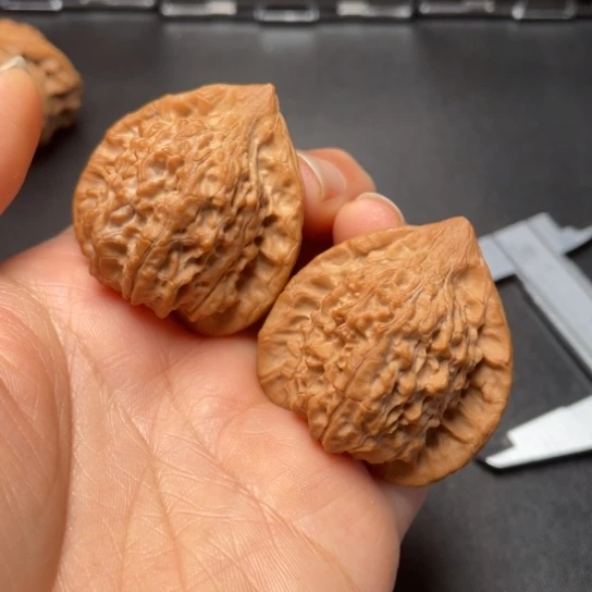 【闪购商品】把件文玩核桃朱雀………