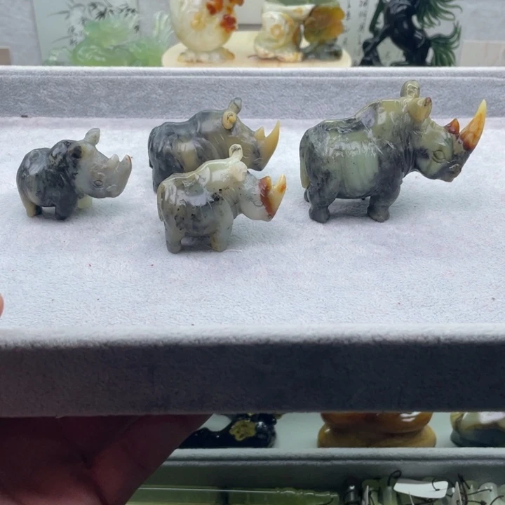 蛇纹石玉未镶嵌四大名玉手把
