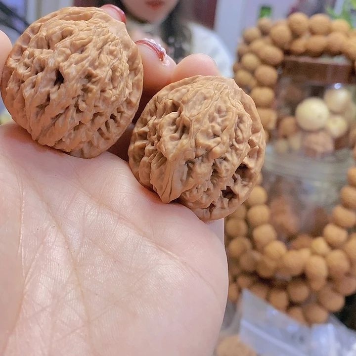 【闪购商品】文玩核桃把件37虎头