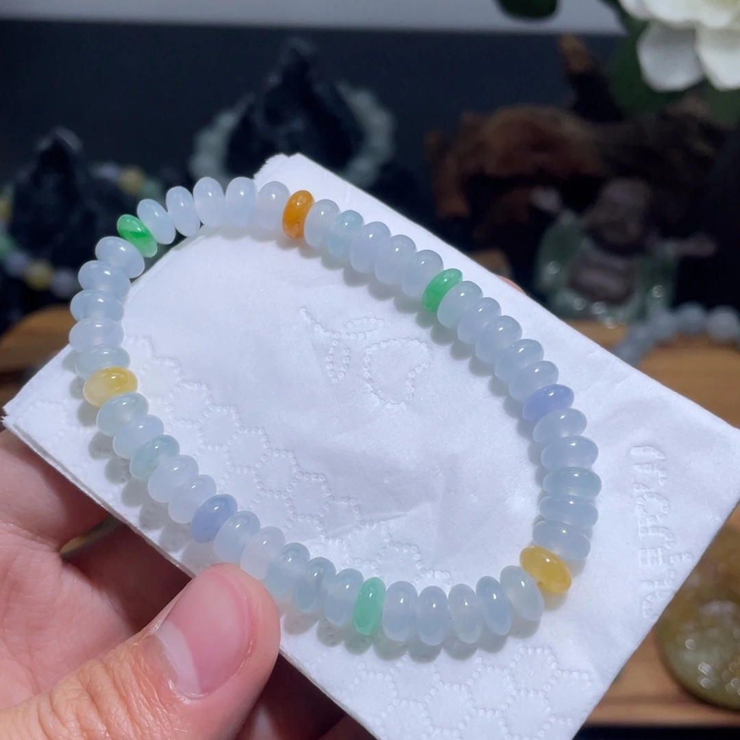 定制翡翠未镶嵌手串