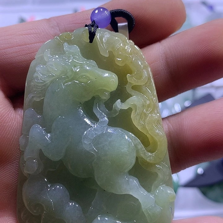 翡翠未镶嵌颈饰天然翡翠吊坠A货