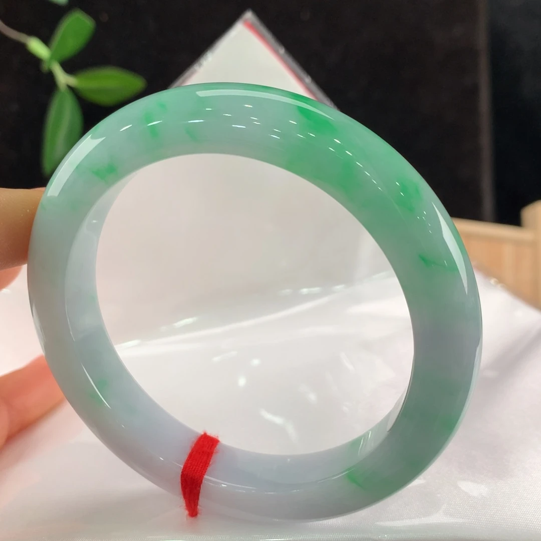 翡翠手镯未镶嵌111-0247