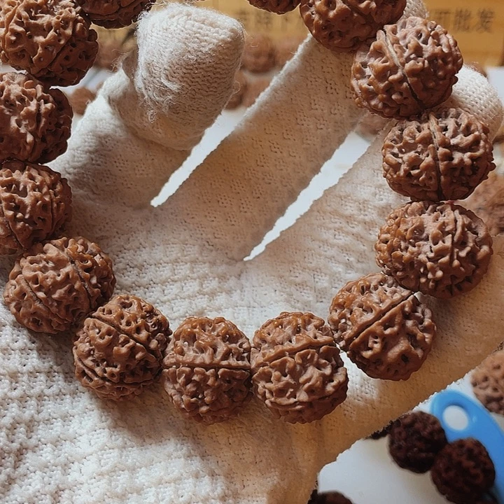 金刚菩提吊坠22尺寸6瓣