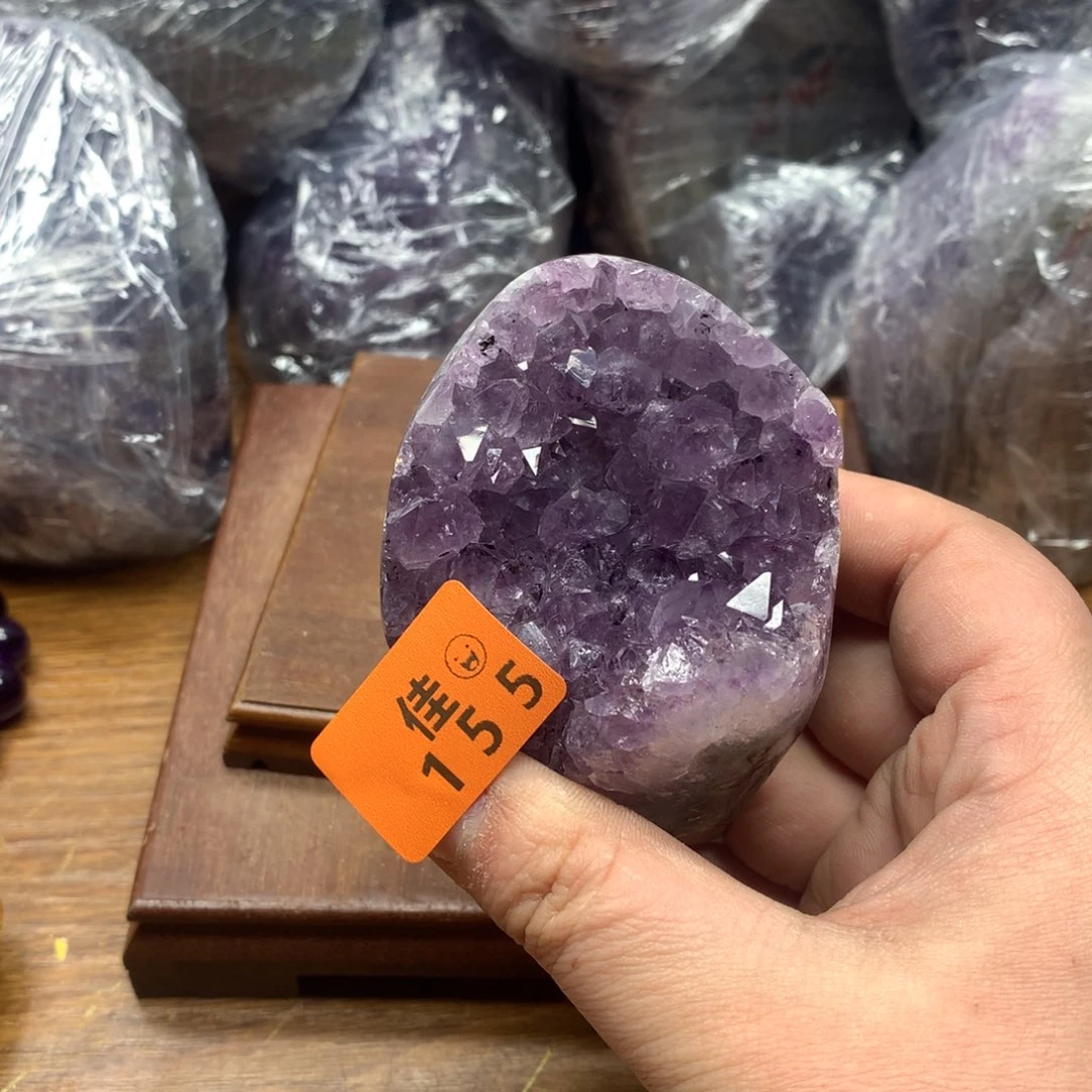 水晶大型摆件（非配饰）未镶嵌