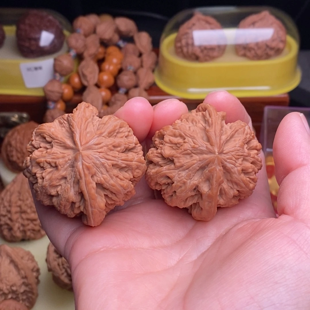 文玩核桃吊坠47大粗筋全