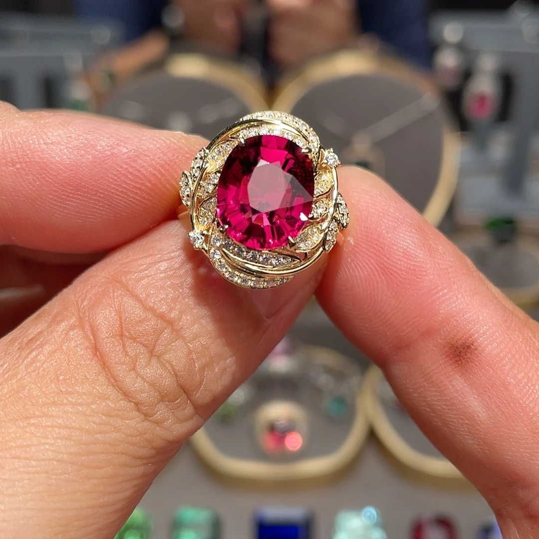 18K金镶嵌戒指碧玺4.71ct