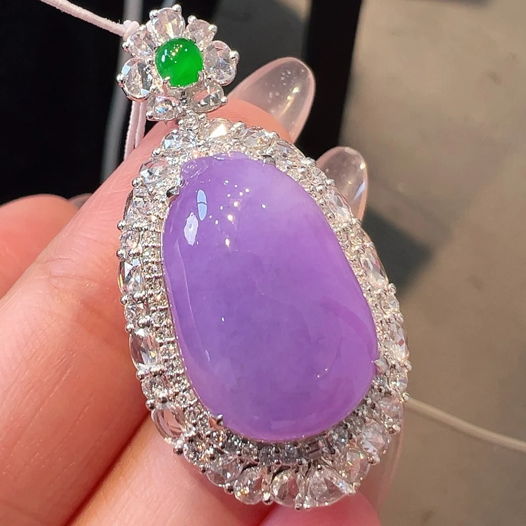 翡翠吊坠(不含链)18K金镶嵌翡翠