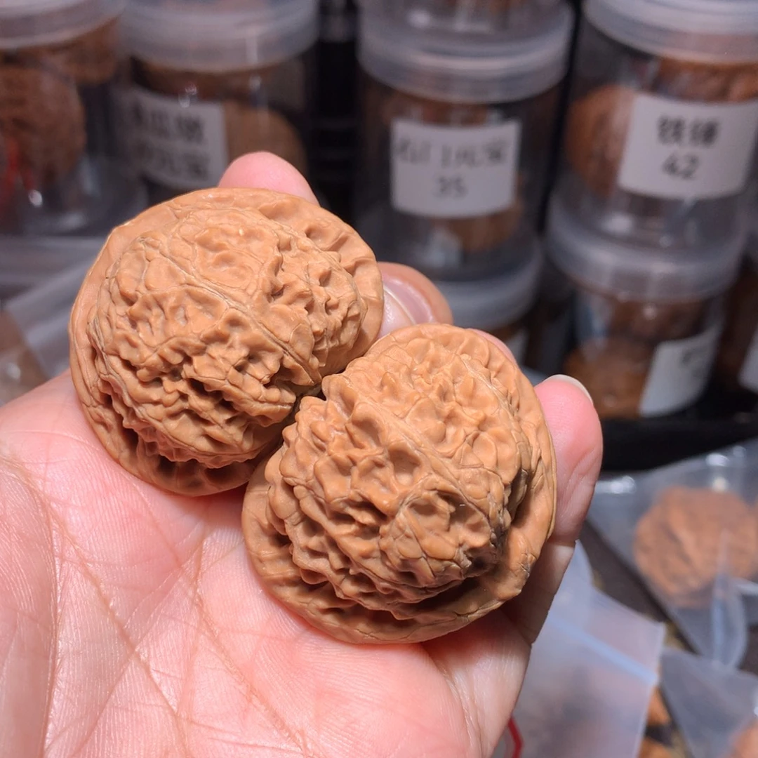 文玩核桃吊坠42宫灯全品桃心