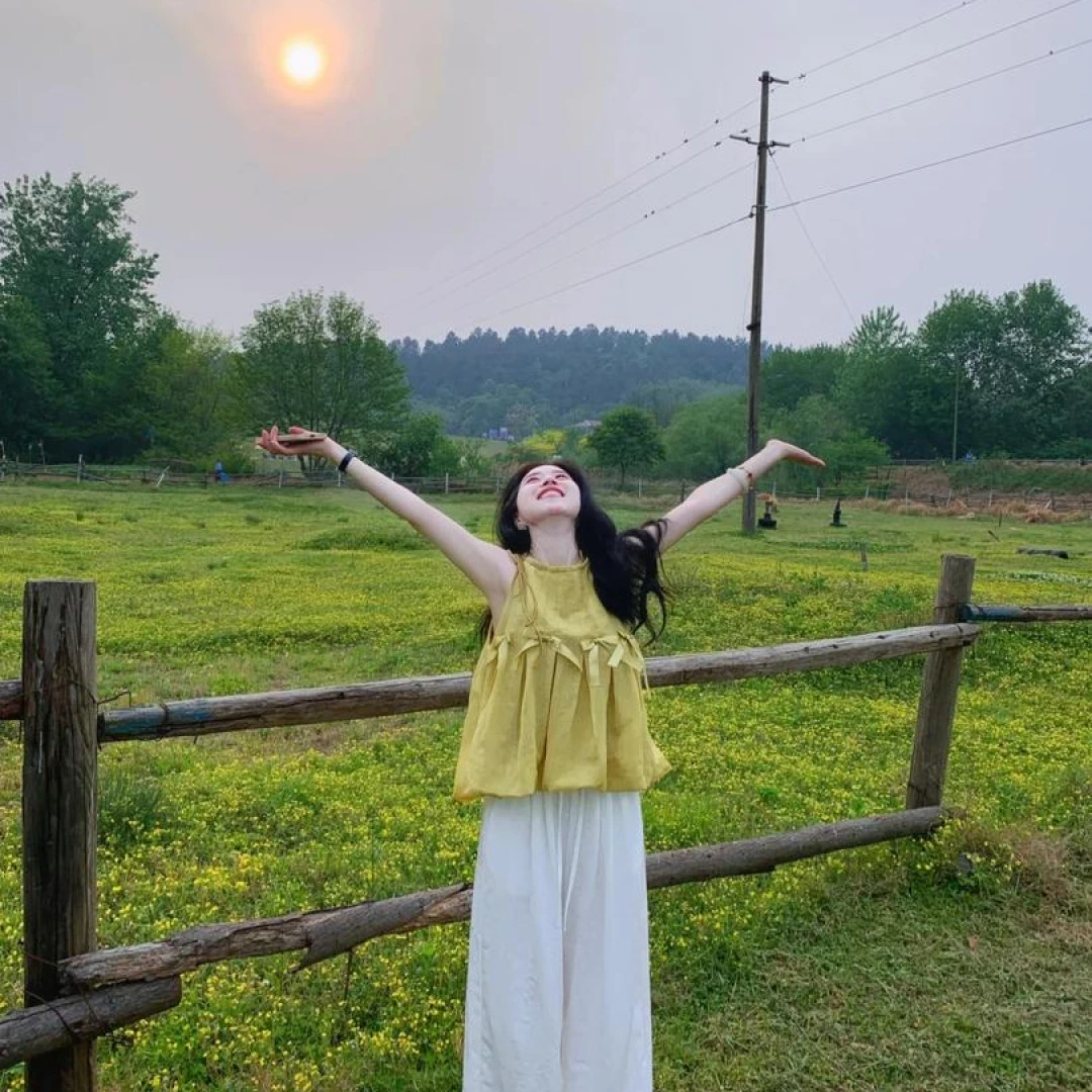 B365夏季新款韩系穿搭一字肩无袖吊带背心搭配高腰阔腿裤两件套女