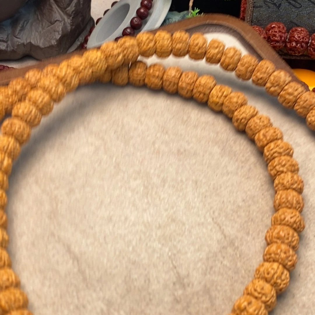 吊坠金刚菩提Divb