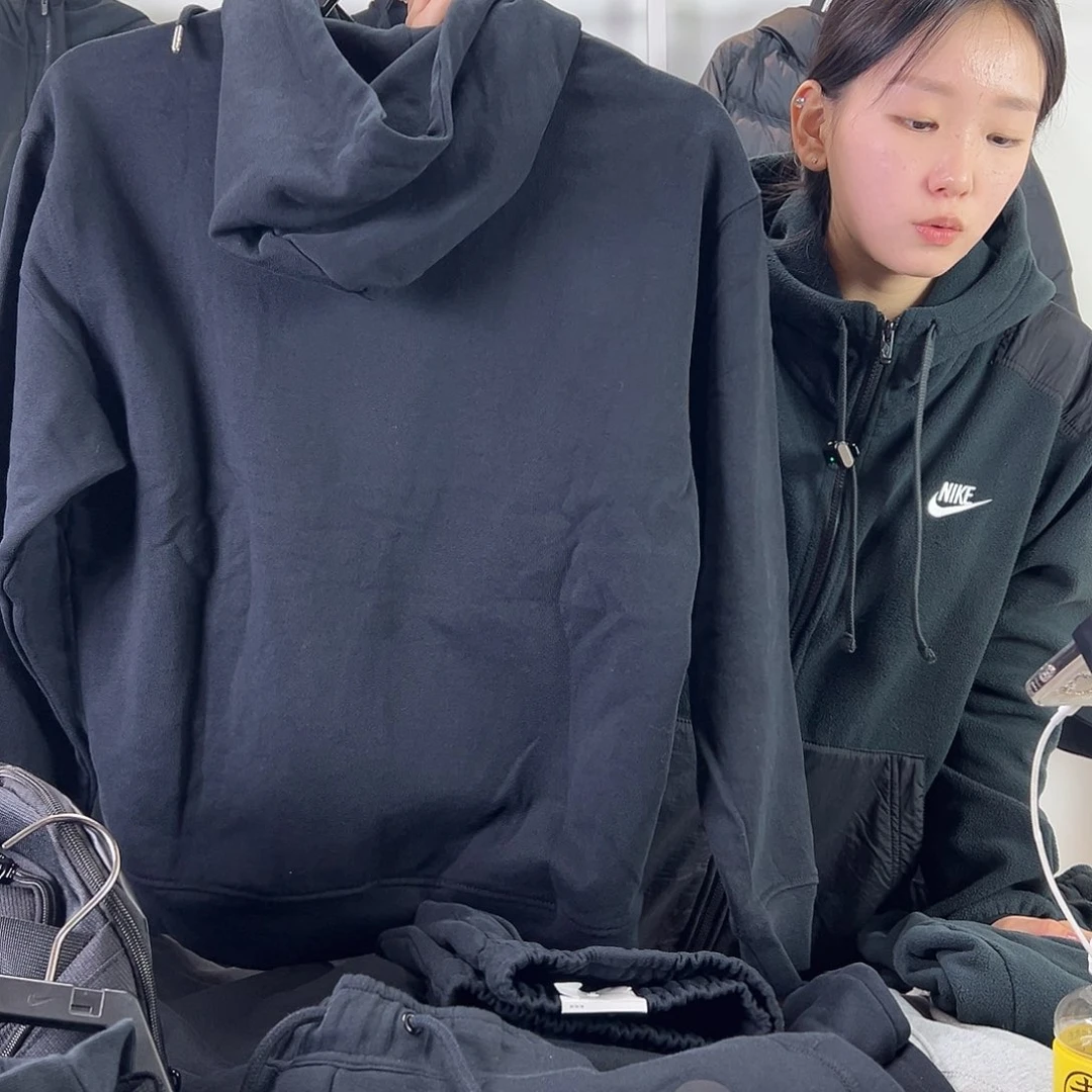 7339黑色卫衣XL码150-170斤不退换