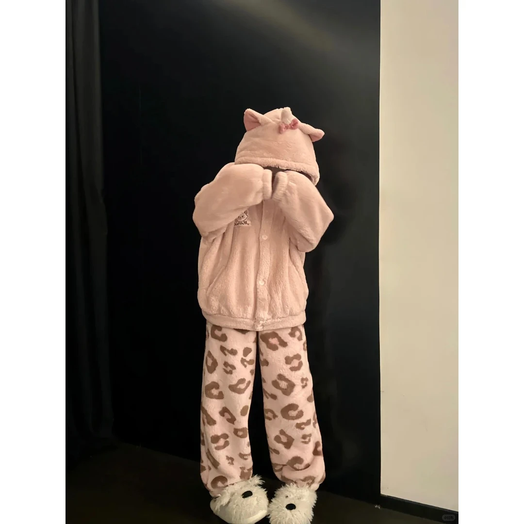 韩系甜美纯欲软糯豹纹可爱珊瑚绒睡衣女冬季新款保暖家居服套装