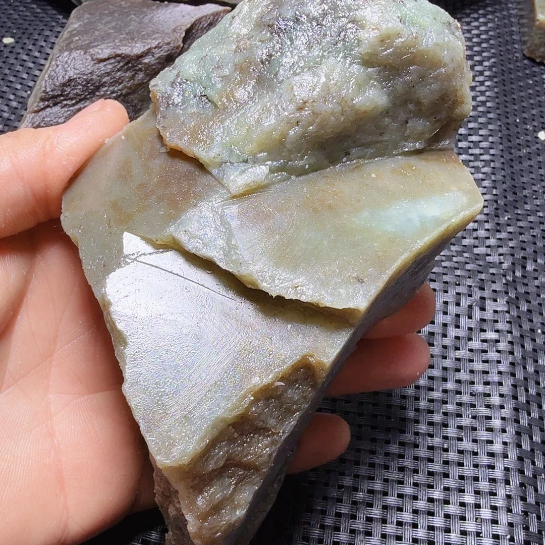 和田玉（糖玉）未镶嵌珠宝半成品
