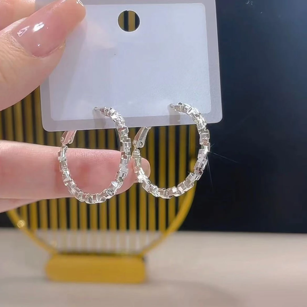 合金耳饰 大耳环圈圈款气质时尚耳饰轻奢百搭简约经典素圈欧美