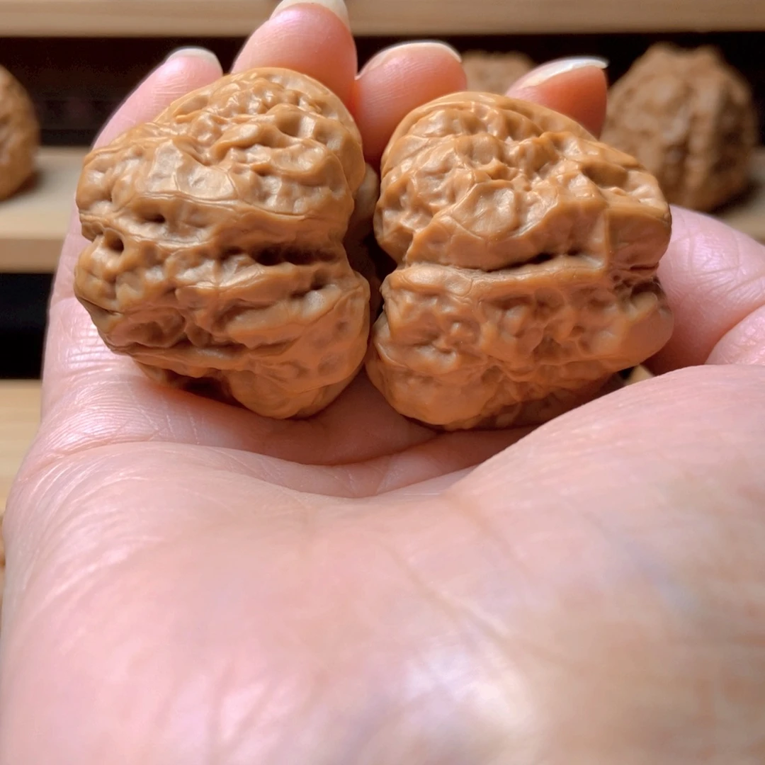 文玩核桃吊坠T*T蛤蟆头