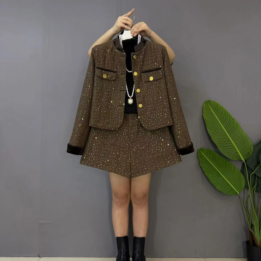 2025早春新款时尚洋气亮片设计轻奢小香风显瘦套装（不含打底衫）