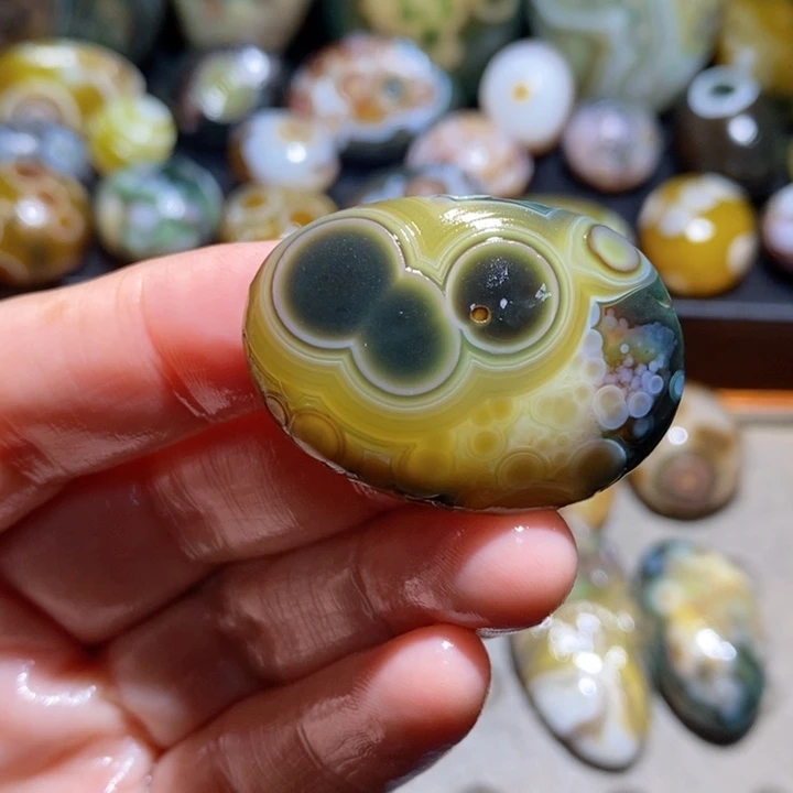 未镶嵌玛瑙/玉髓珠宝半成品173