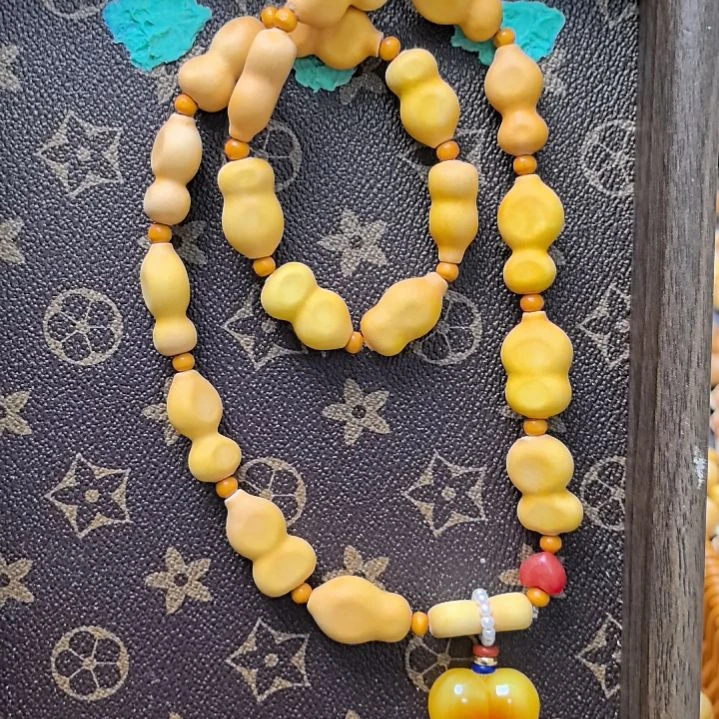 小尺寸夹扁双圈，脖挂